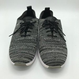 COLE HAAN 2.Zerogrand Wing Tip Oxford Sneakers
